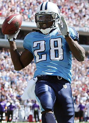 Mitchell & Ness Men's Tennessee Titans Chris Johnson #28 2009 Blue